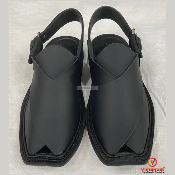 Handmade Black Leather Peshawari Sandals: Men\'s Traditional Chappal main image 4